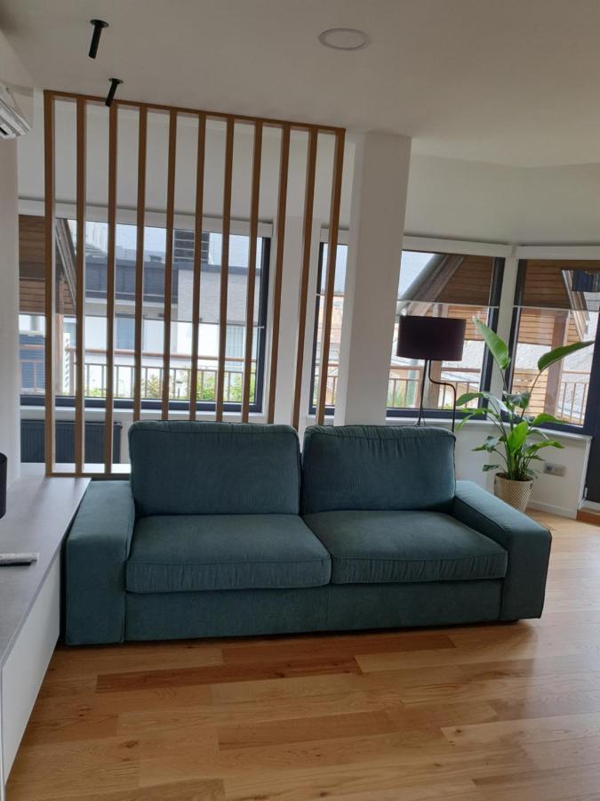 Modern Top Floor Loft With Balcony Budapest Extérieur photo