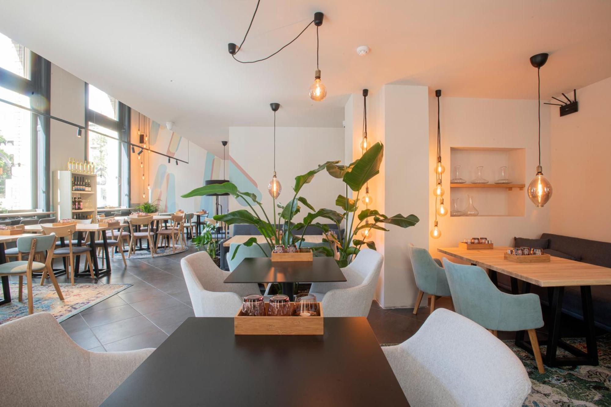 Modern Top Floor Loft With Balcony Budapest Extérieur photo